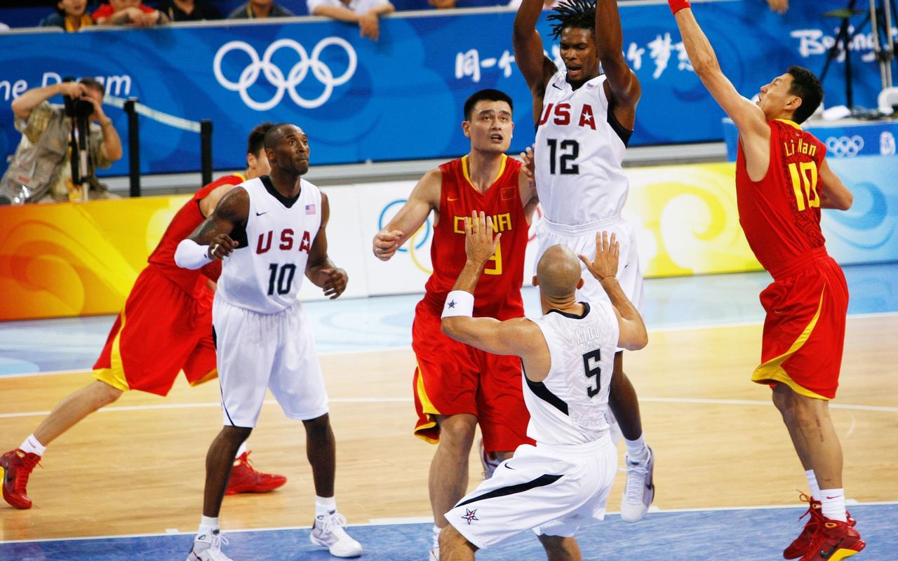 中国篮球vs美国篮球全场的相关图片